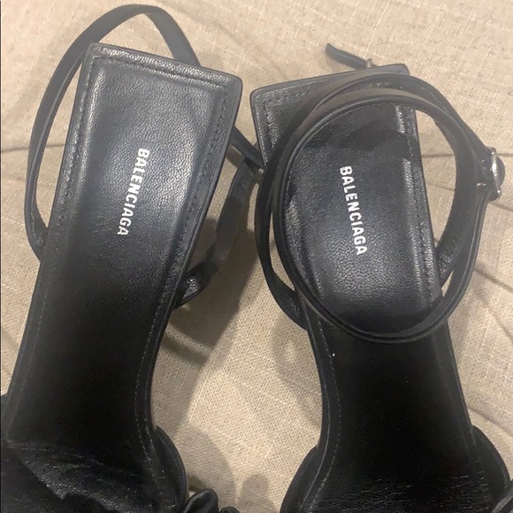 Balenciaga knife-bow sandals - Picture 3 of 5